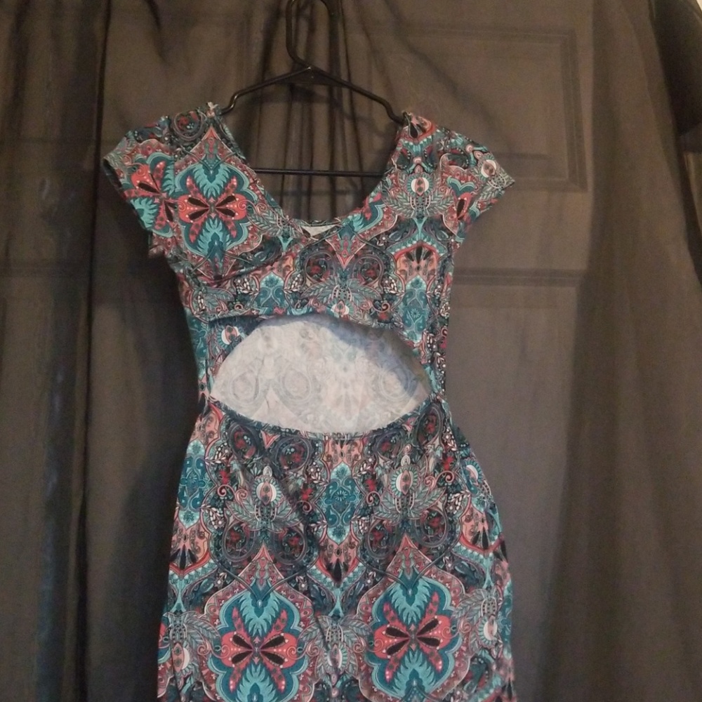 🎊Bodycon Dress🎊 - Picture 2 of 5